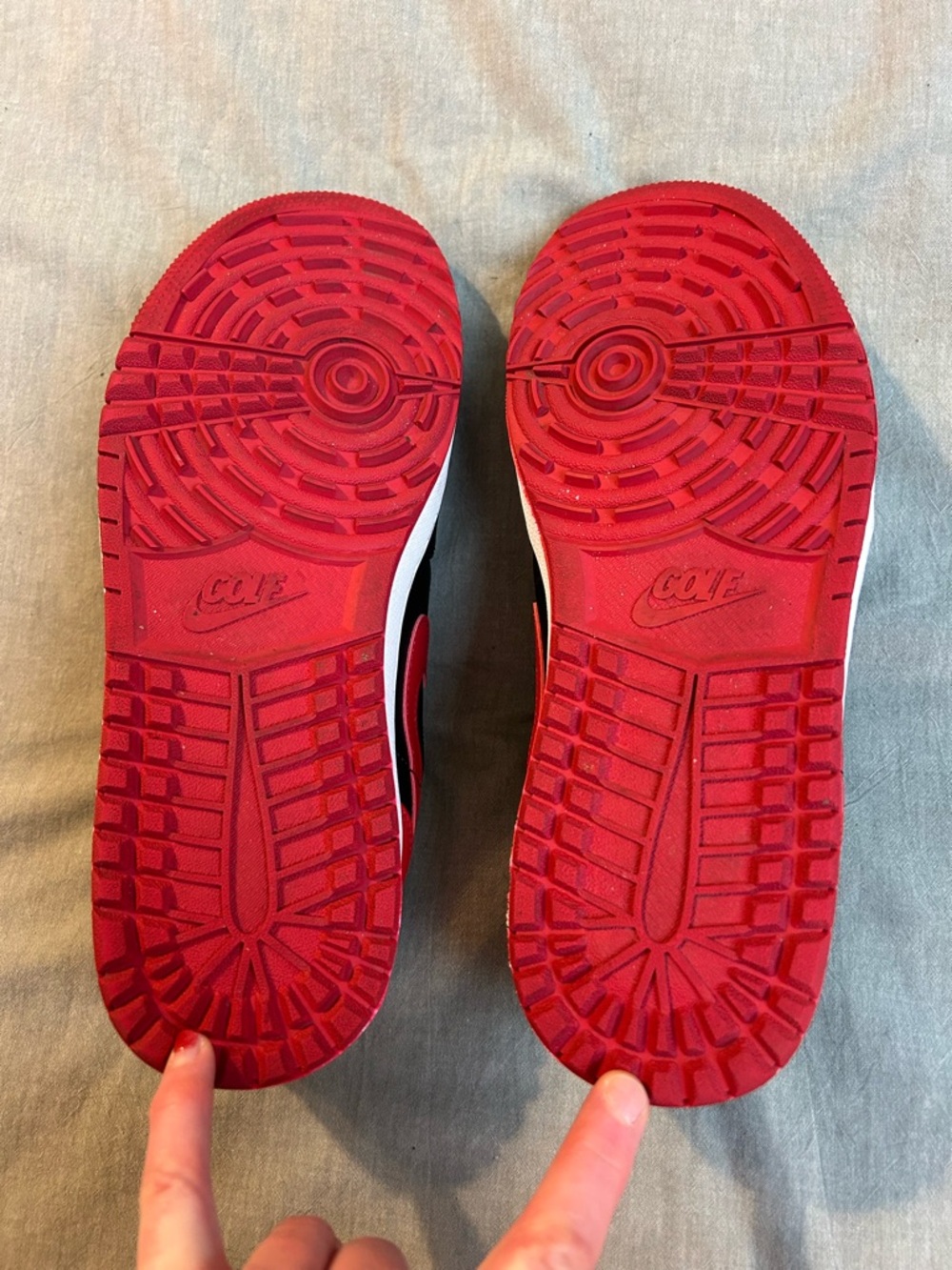 Nike Air Jordan Black and Red Golf Slip-on Shoes - Picture 10 of 10